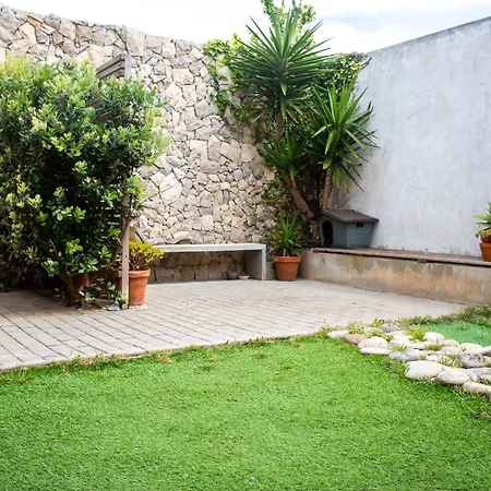 Holiday home Amazing Modern House On The Sea! Ferrel (Leiria)